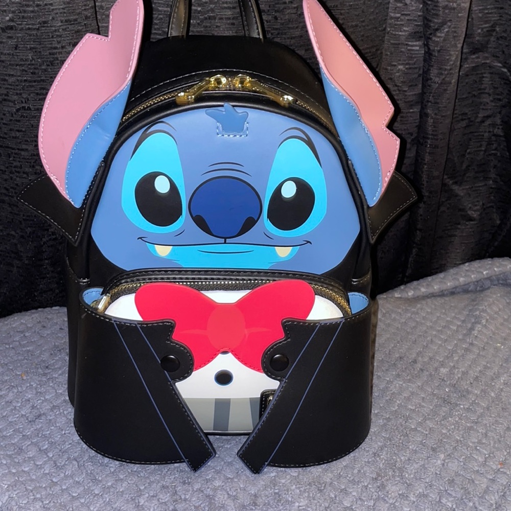 Boxlunch Vampire Stitch